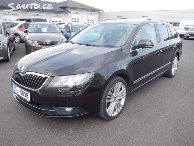 Škoda Superb